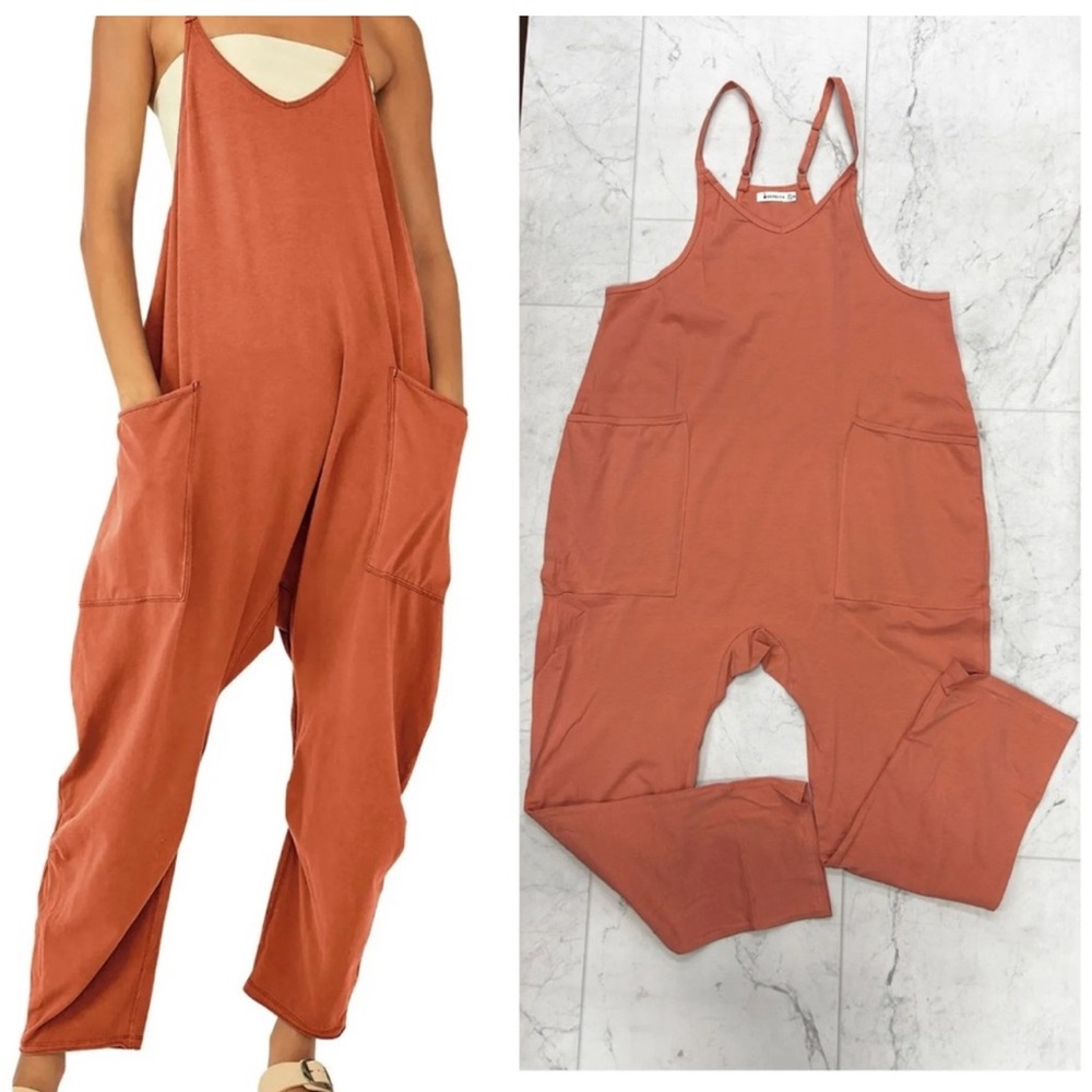 🆕 Coral Harem Style V-Neck Jumpsuit NWT